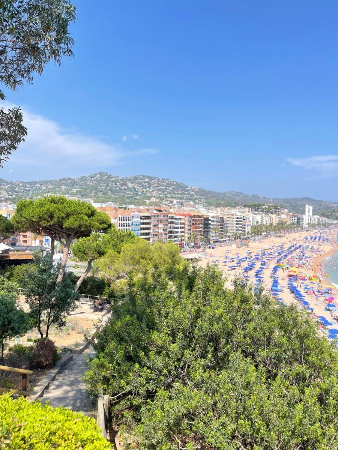 Relax Apartamento Playa Fenals Lloret de Mar Esterno foto