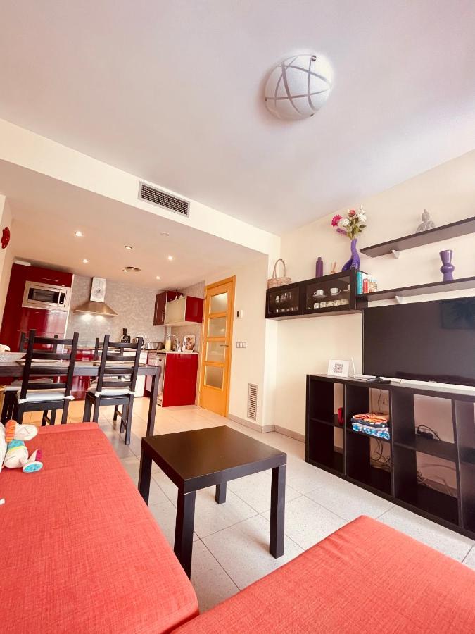 Appartamento Relax Apartamento Playa Fenals Lloret de Mar Esterno foto