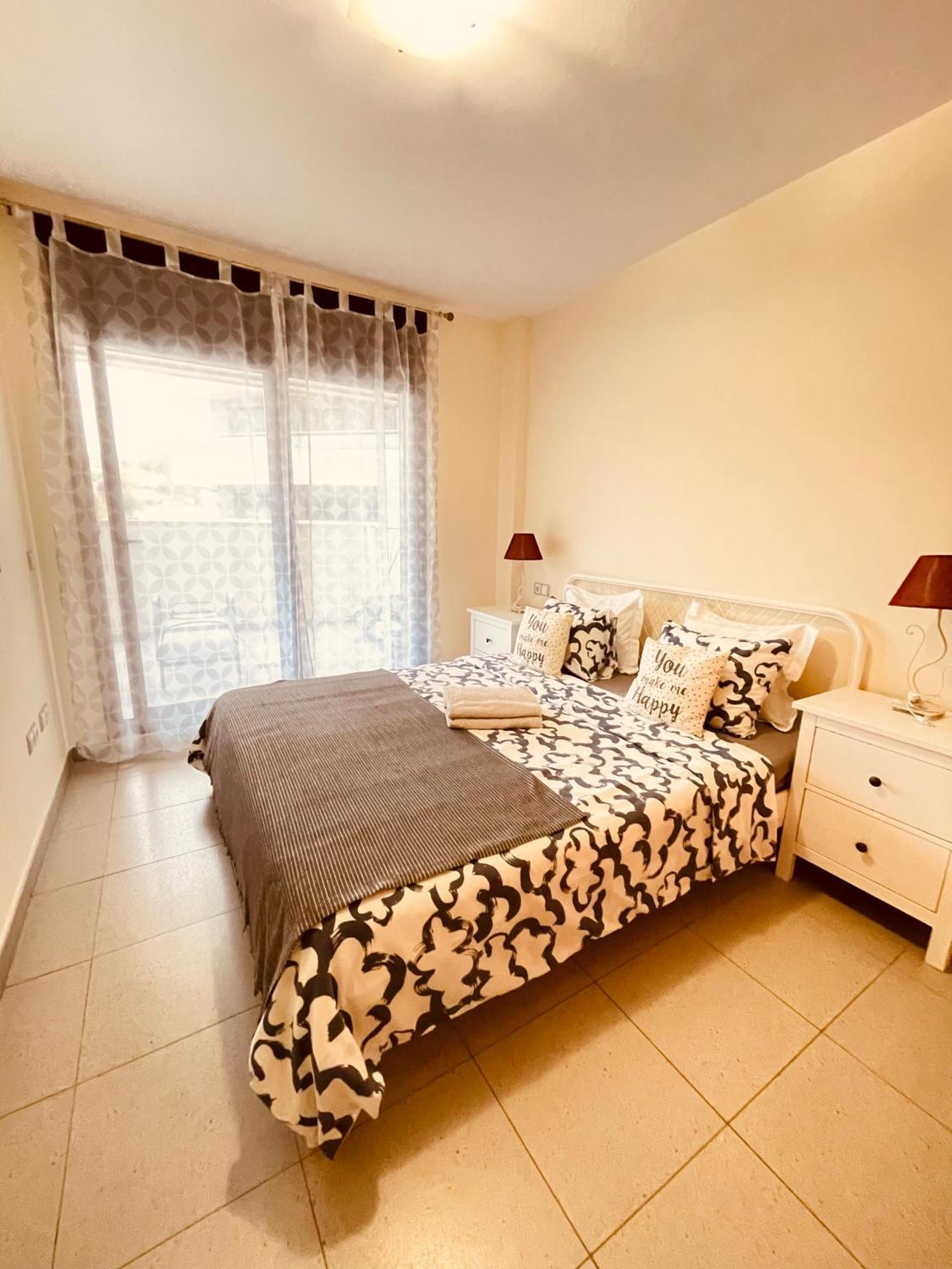 Appartamento Relax Apartamento Playa Fenals Lloret de Mar Esterno foto